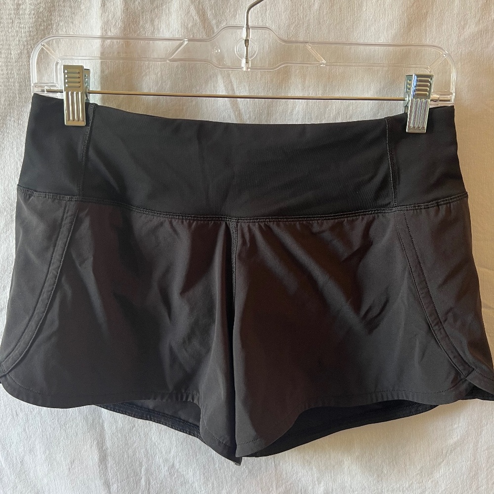 Lululemon Speed Up shorts